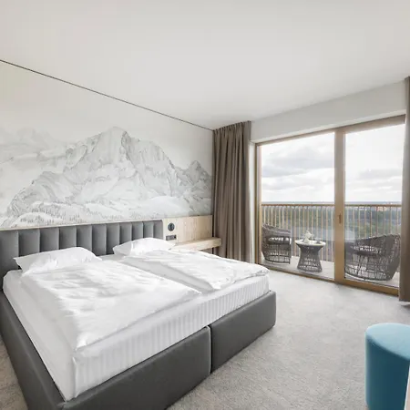 Hotel Snow